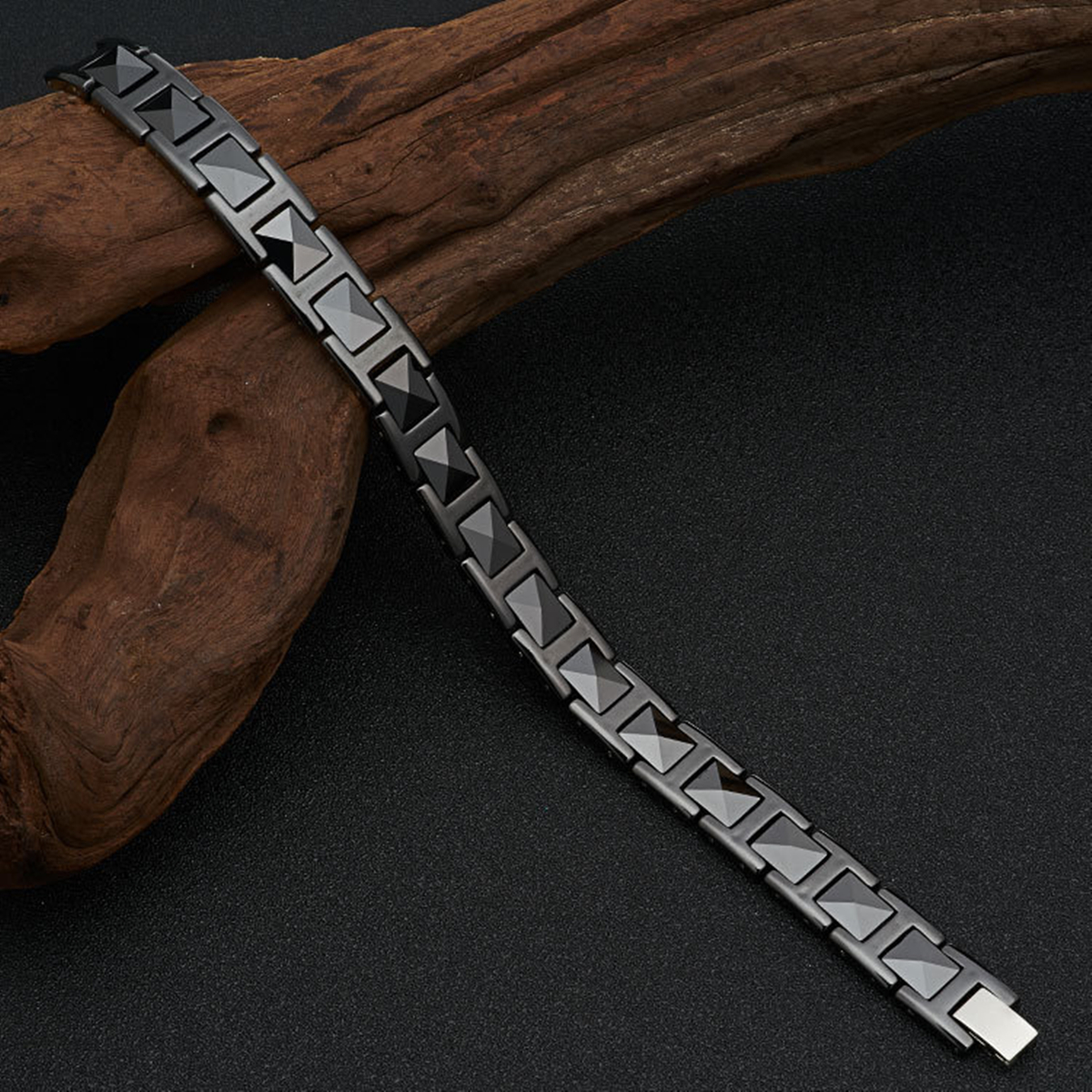 피라미드 디자인 적철광 자기 치료 팔찌 쥬얼리 선물과  - Ceramic Link Bracelet 리뷰 및 가격