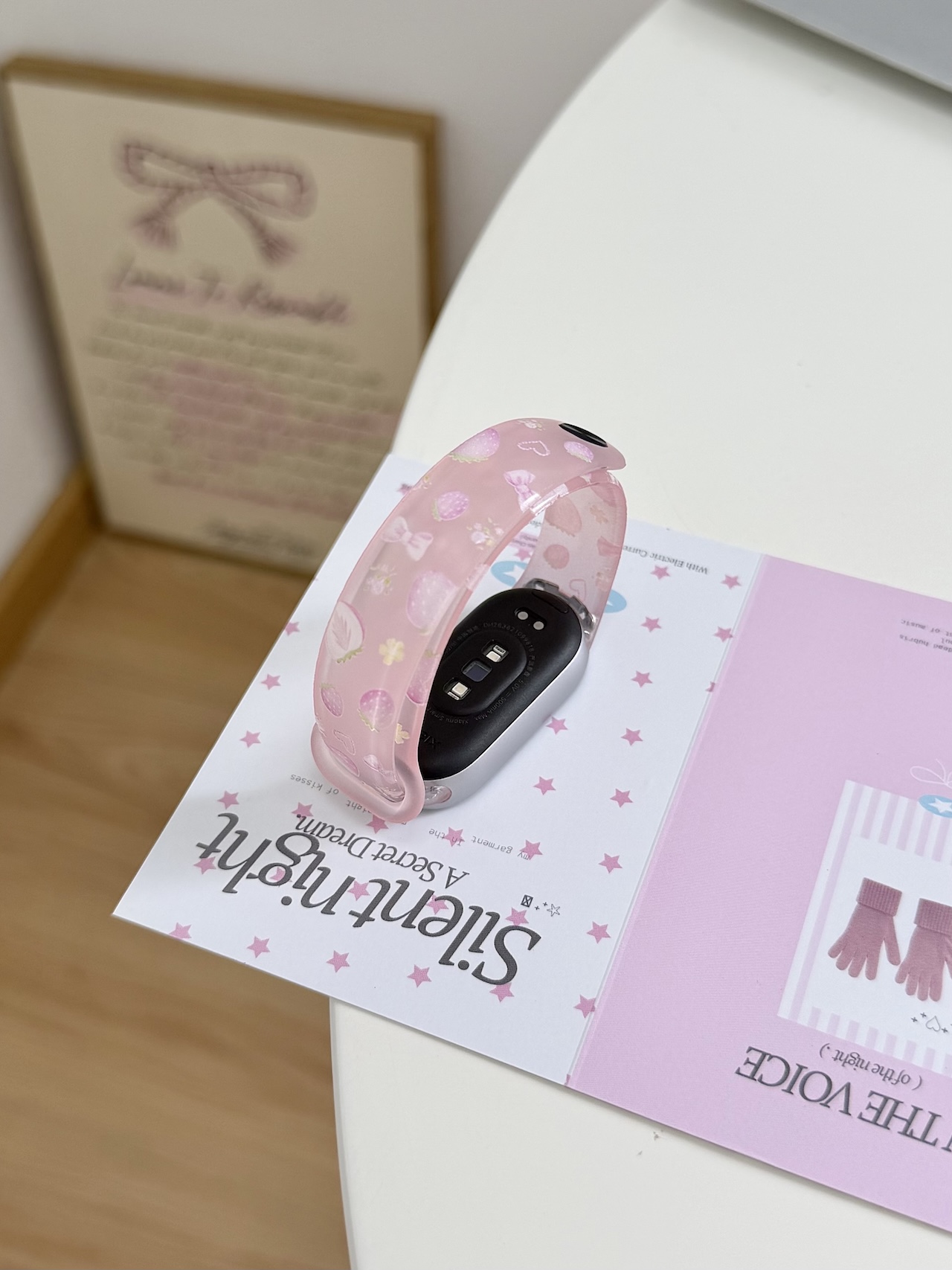 슈퍼 귀여운 딸기 리본 프린트 TPU 스트랩 샤오미 밴 - Android Smartwatch Accessories 리뷰 및 가격